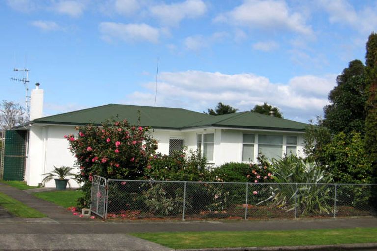 Photo of property in 9 Hartley Place, Awapuni, Palmerston North, 4412