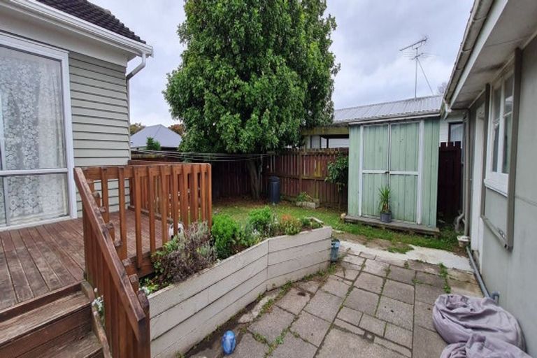 Photo of property in 1/70 Settlement Road, Papakura, 2110