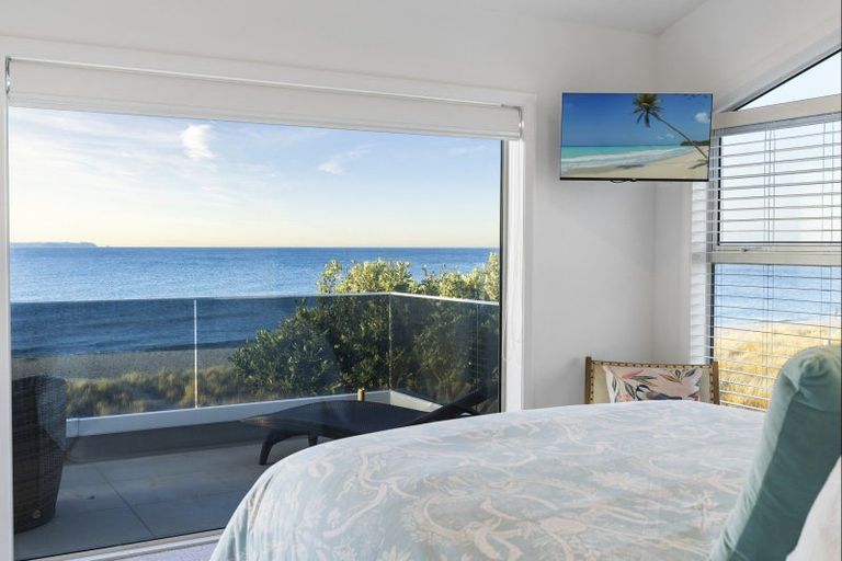 Photo of property in 85 Karewa Parade, Papamoa Beach, Papamoa, 3118