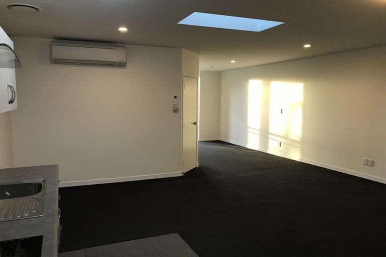 Photo of property in 4/107 Great South Road, Papakura, 2110