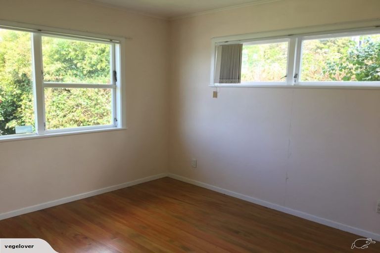 Photo of property in 63 Glamorgan Drive, Torbay, Auckland, 0630