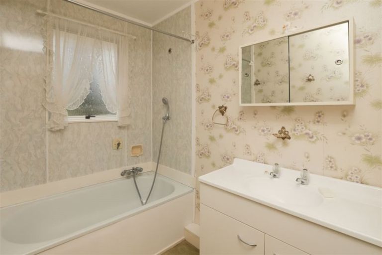 Photo of property in 11a Thode Place, Nawton, Hamilton, 3200