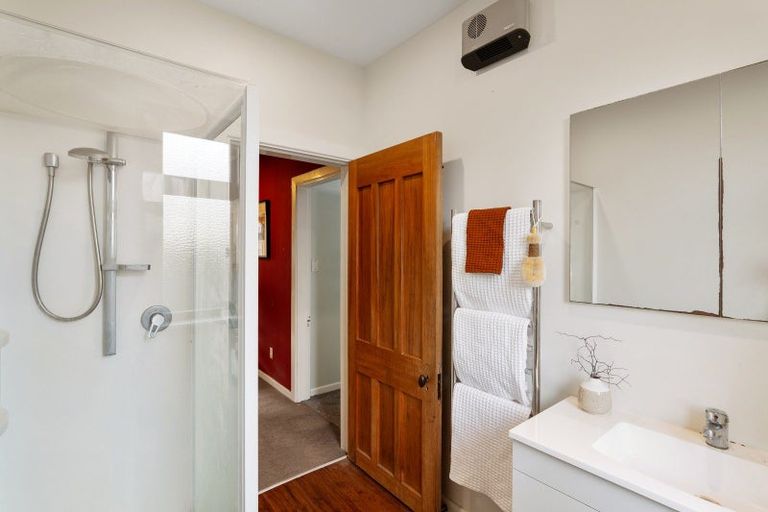Photo of property in 128 Lyttelton Street, Spreydon, Christchurch, 8024