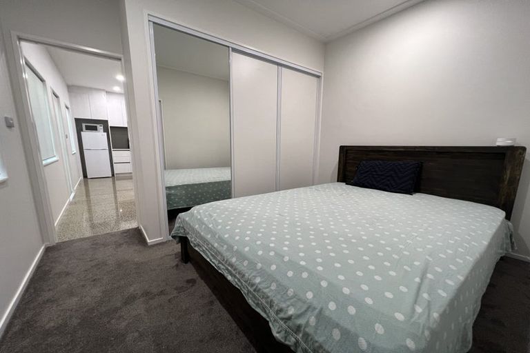 Photo of property in 8 Arataki Way, Glen Eden, Auckland, 0602