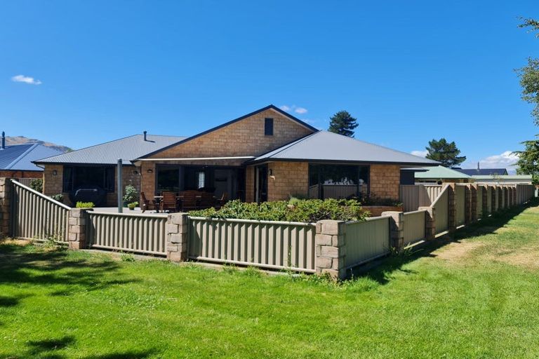 Photo of property in 12 Pioneer Court, Cromwell, 9310