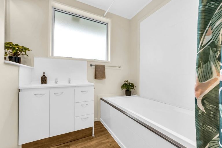 Photo of property in 31 Vanguard Drive, Broomfield, Christchurch, 8042