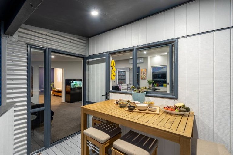 Photo of property in 32 Grantston Drive, Pyes Pa, Tauranga, 3112