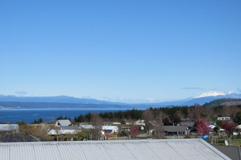 Photo of property in 2/15 Mansell Road, Nukuhau, Taupo, 3330