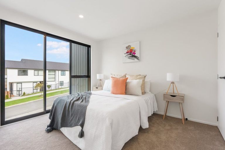 Photo of property in 30b Goodfellow Lane, Flat Bush, Auckland, 2019