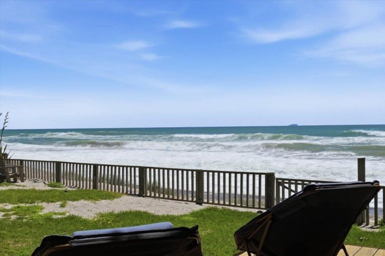 Photo of property in 211 Pukehina Parade, Pukehina, Te Puke, 3189