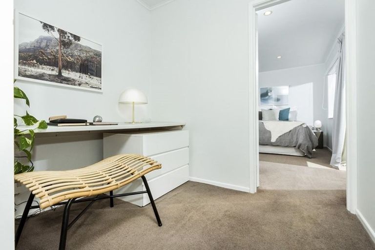 Photo of property in 20 Lynden Avenue, Hillcrest, Auckland, 0627