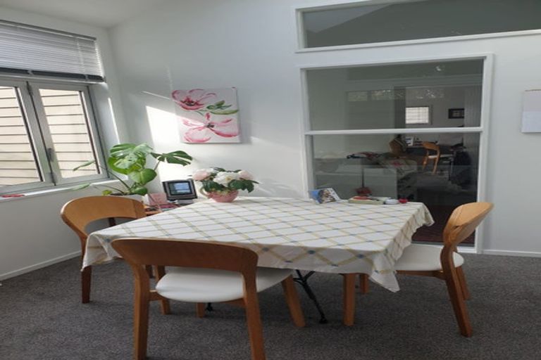 Photo of property in 66a Springfield Road, St Albans, Christchurch, 8014