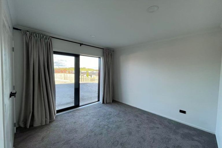 Photo of property in 13 Paiaka Place, Rototuna North, Hamilton, 3210