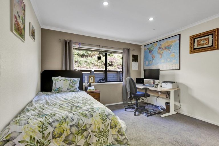 Photo of property in 57 Ainslee Street, Highlands Park, New Plymouth, 4312