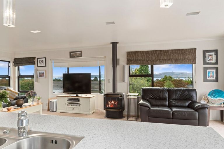 Photo of property in 15 Normand Place, Richmond Heights, Taupo, 3330