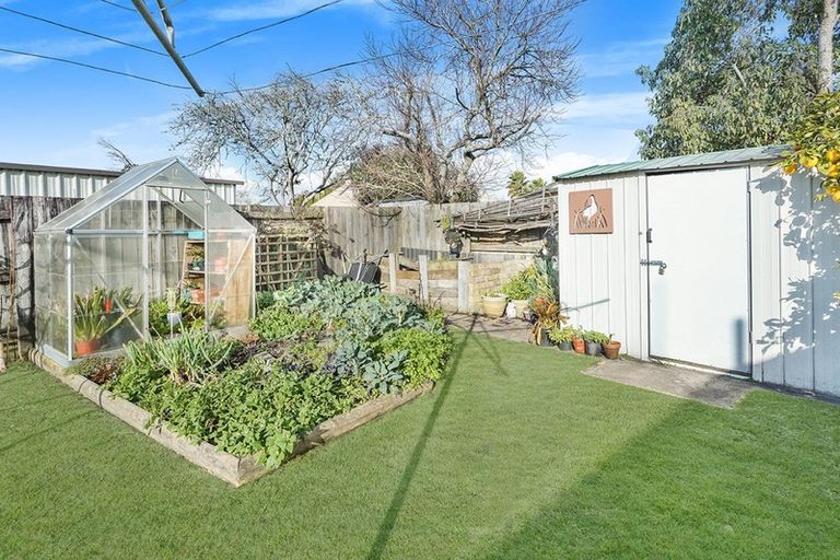 Photo of property in 28 Moreland Avenue, Pukete, Hamilton, 3200