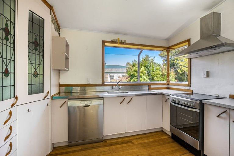 Photo of property in 224 Glengarry Road, Glen Eden, Auckland, 0602