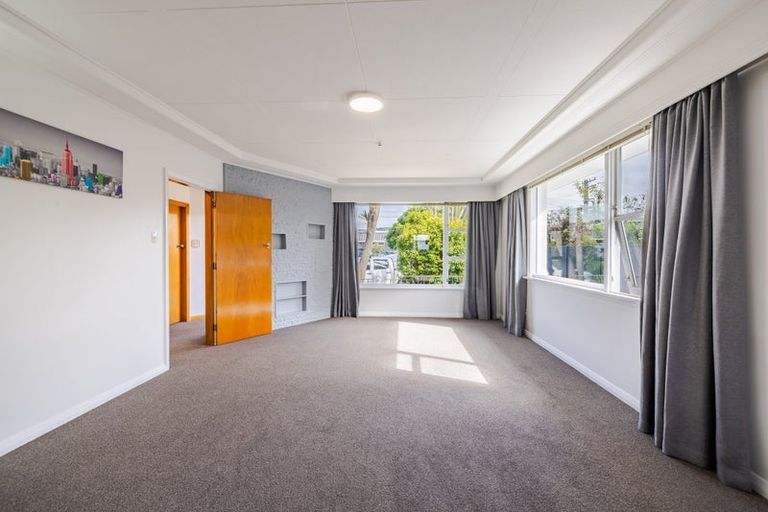 Photo of property in 31 Melbourne Street, South Dunedin, Dunedin, 9012