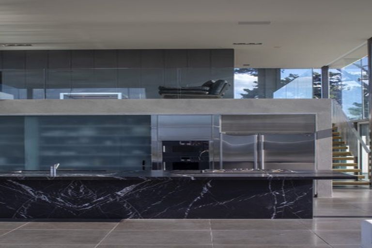 Photo of property in 76 Cliff Road, Torbay, Auckland, 0630