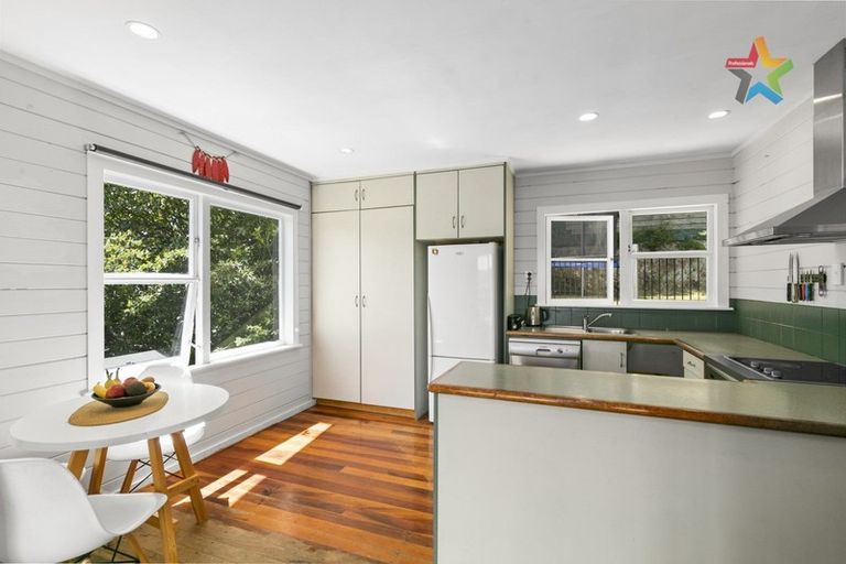 Photo of property in 48 Wright Street, Wainuiomata, Lower Hutt, 5014