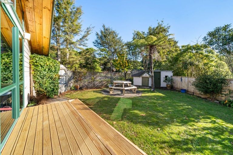 Photo of property in 19 Carlow Grove, Birchville, Upper Hutt, 5018