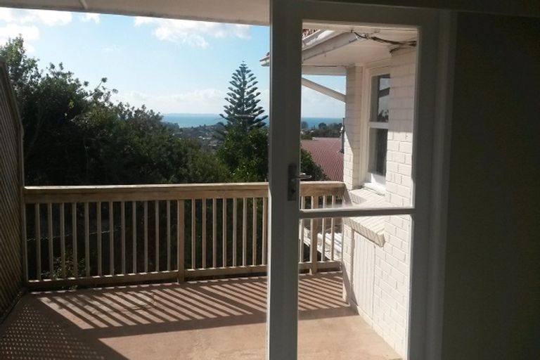 Photo of property in 1/541 East Coast Road, Browns Bay, Auckland, 0630