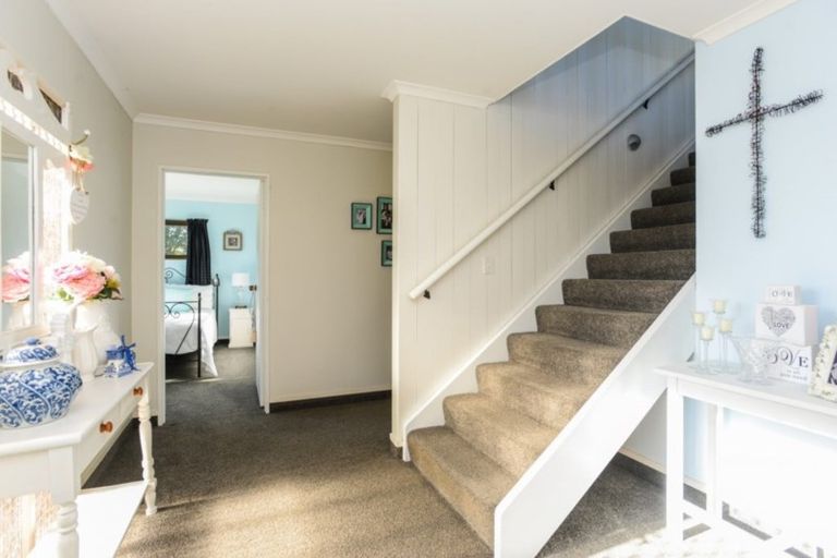 Photo of property in 10 Leeds Place, Tamatea, Napier, 4112