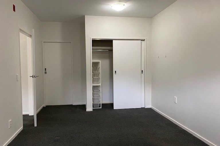 Photo of property in Luxford Villas, 102/72 Herald Street, Berhampore, Wellington, 6023