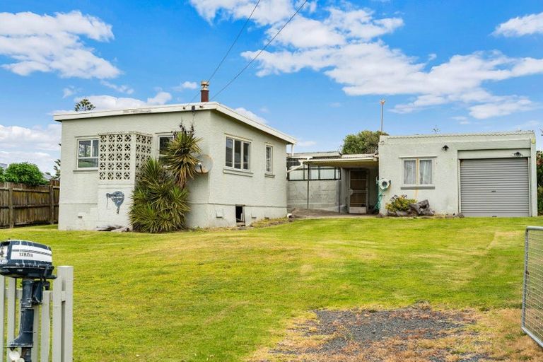 Photo of property in 4 Bayly Street, Baylys Beach, Dargaville, 0377