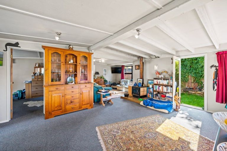 Photo of property in 7 Kinnibeg Street, Albert Town, Wanaka, 9305