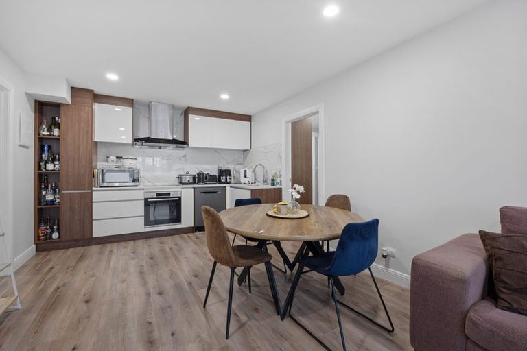 Photo of property in 2 Drumnaconagher Road, Flat Bush, Auckland, 2019