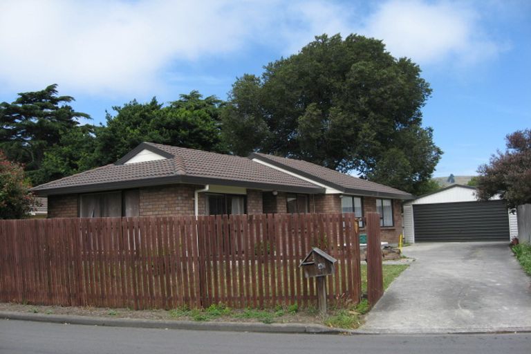 Photo of property in 2/4 Laura Kent Place, Woolston, Christchurch, 8023