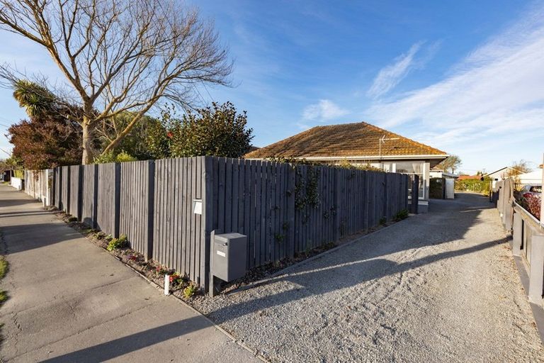 Photo of property in 24 Pembroke Street, Avondale, Christchurch, 8061