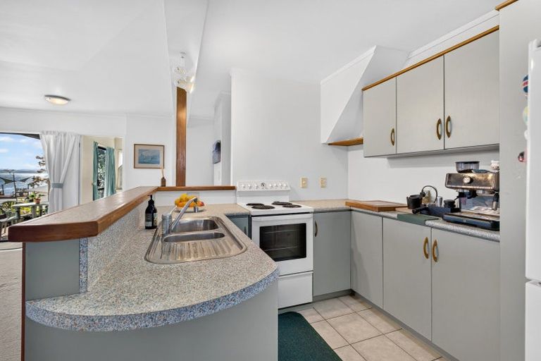 Photo of property in 4 Davis Crescent, Paihia, 0200