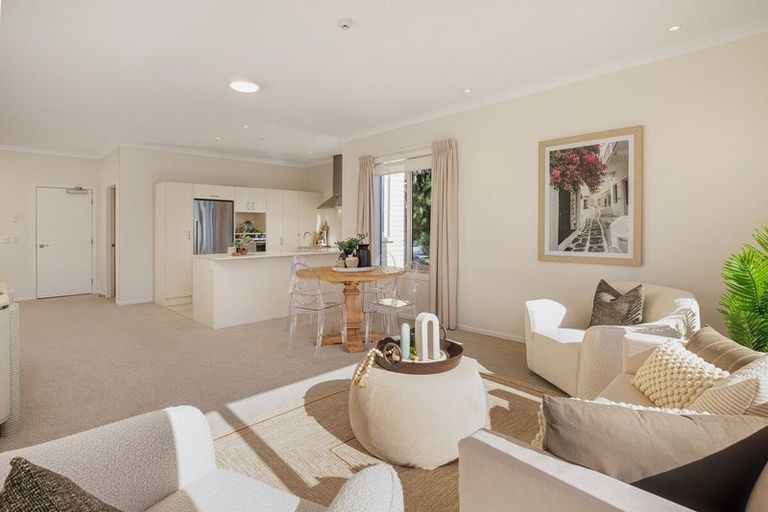 Photo of property in 202/112 Carmichael Road, Bethlehem, Tauranga, 3110