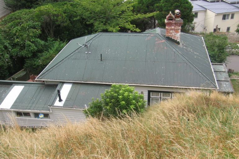 Photo of property in 8 Northland Road, Northland, Wellington, 6012