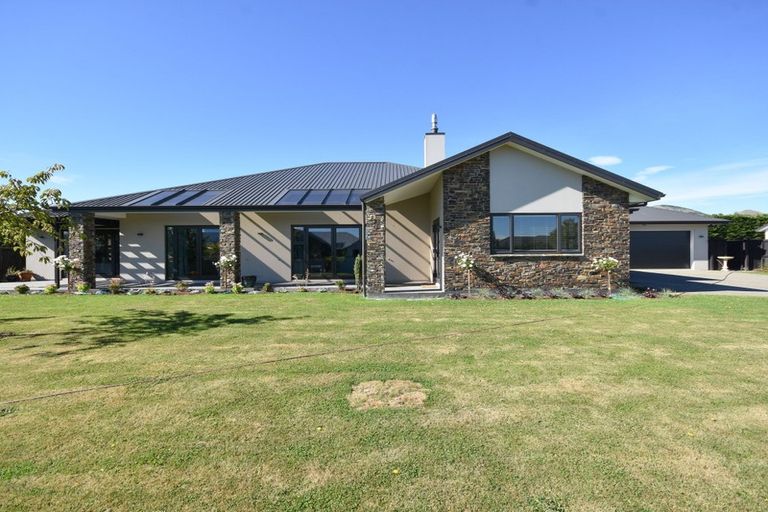 Photo of property in 8 Armadale Street, Mosgiel, 9024