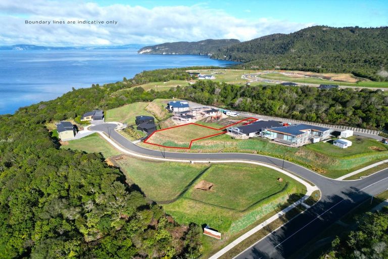 Photo of property in 7 Oakleaf Lane, Kinloch, 3377