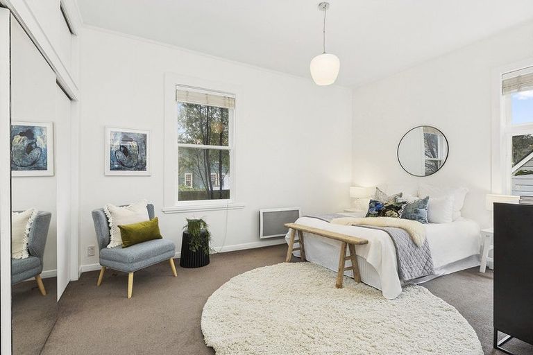 Photo of property in 30 Cleveland Street, Brooklyn, Wellington, 6021