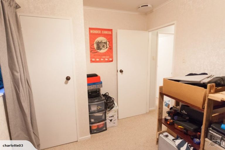 Photo of property in 24 Percy Dyett Drive, Karori, Wellington, 6012