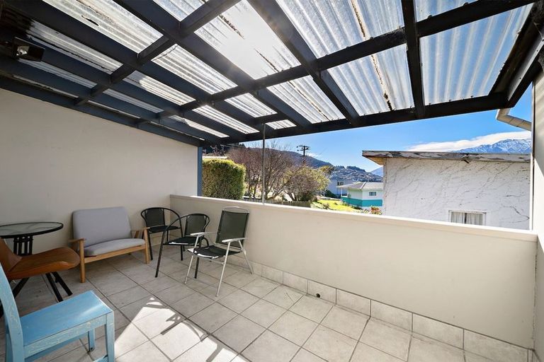 Photo of property in 2/96 Thompson Street, Queenstown, 9300