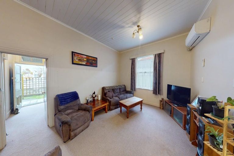 Photo of property in 80 Niblett Street, Whanganui, 4500