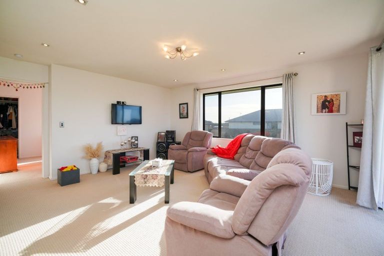 Photo of property in 28 Majestic Chance, Seaward Bush, Invercargill, 9812