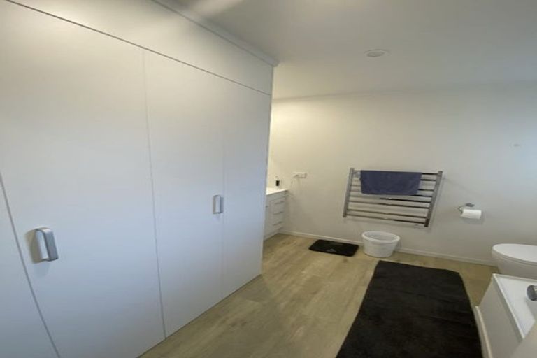 Photo of property in 16 Rodrigo Road, Kilbirnie, Wellington, 6022