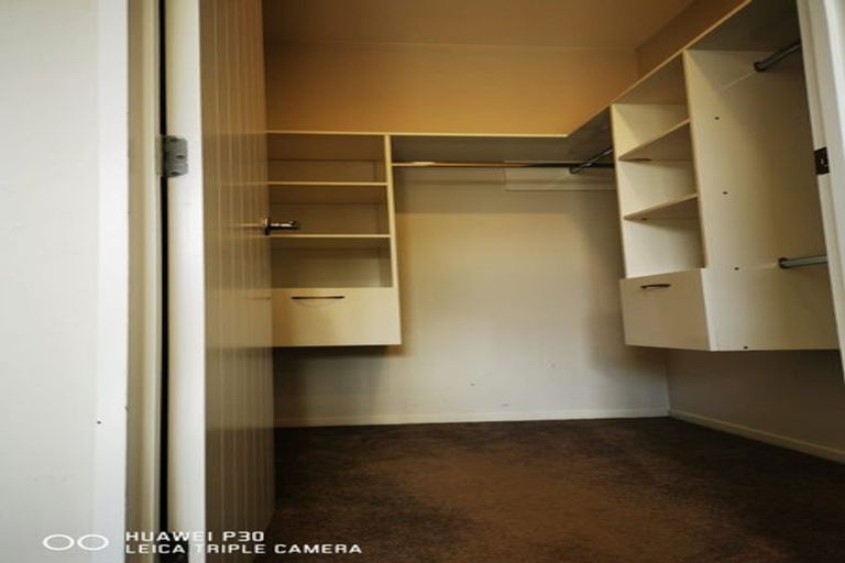 Photo of property in 23 Erceg Way, Rosehill, Papakura, 2113