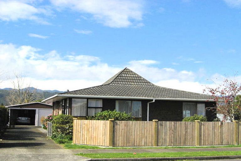 Photo of property in 44 Rimu Street, Levin, 5510
