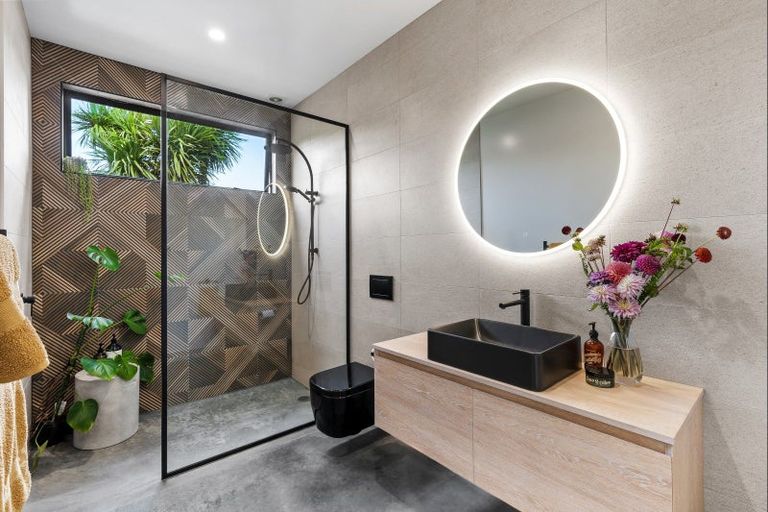 Photo of property in 69 Sandpiper Avenue, Point Wells, Warkworth, 0986