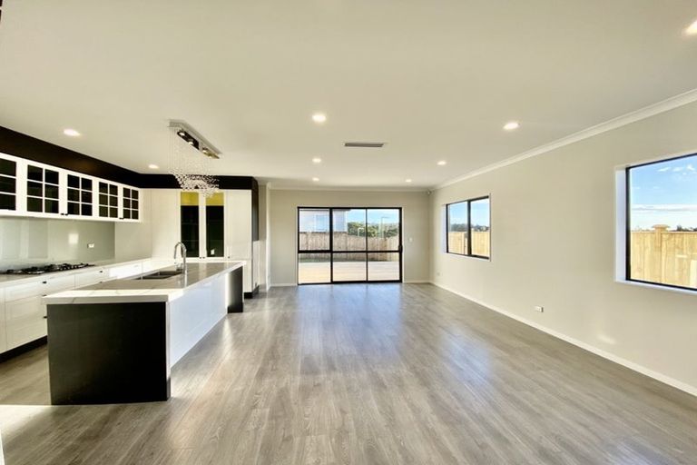 Photo of property in 14 Makau Road, Flat Bush, Auckland, 2019