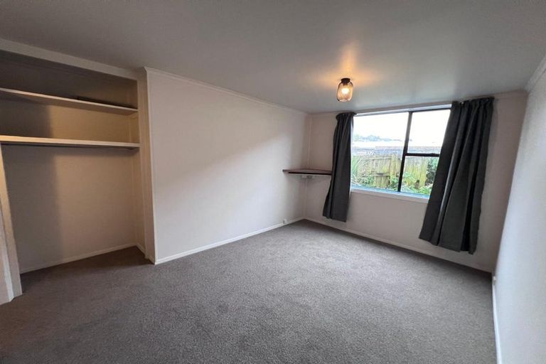 Photo of property in 84 Kaikorai Valley Road, Glenross, Dunedin, 9011