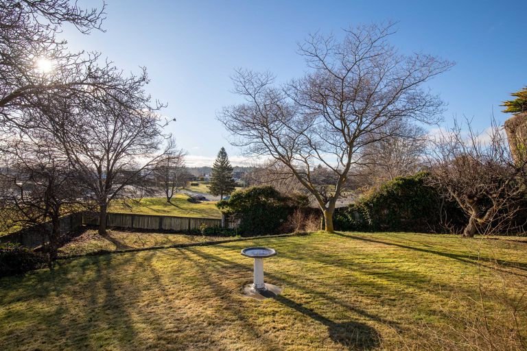 Photo of property in 2 Taylor Place, Alexandra, 9320